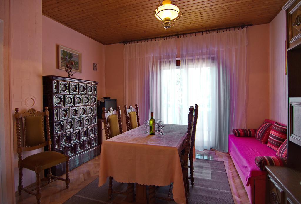 Apartment And Rooms Toka Ζαντάρ Εξωτερικό φωτογραφία