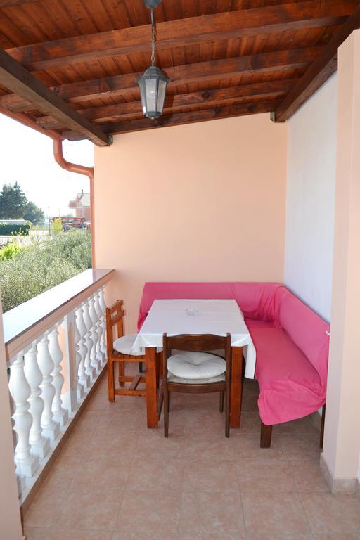 Apartment And Rooms Toka Ζαντάρ Δωμάτιο φωτογραφία