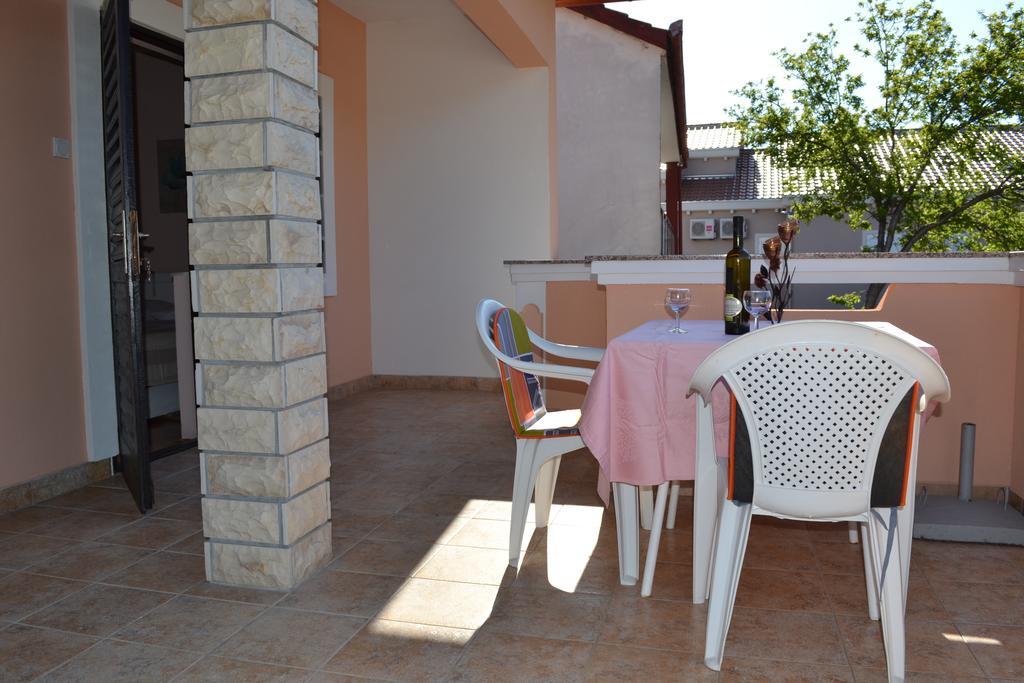 Apartment And Rooms Toka Ζαντάρ Δωμάτιο φωτογραφία