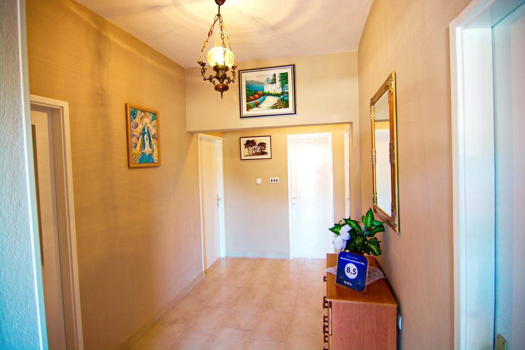 Apartment And Rooms Toka Ζαντάρ Εξωτερικό φωτογραφία